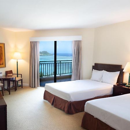 Holiday Resort&Spa Guam Tumon Exterior foto